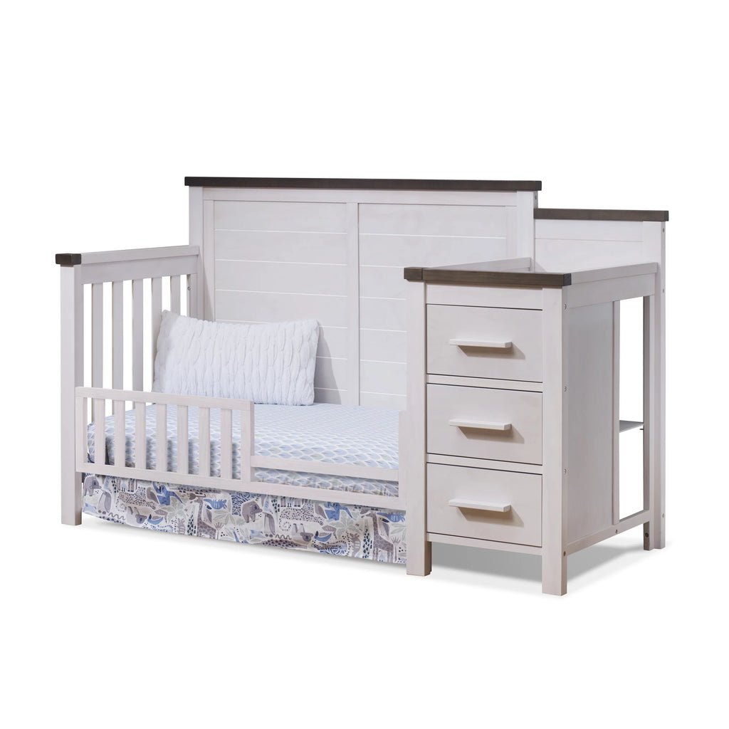 Farmhouse Crib & Changer N675