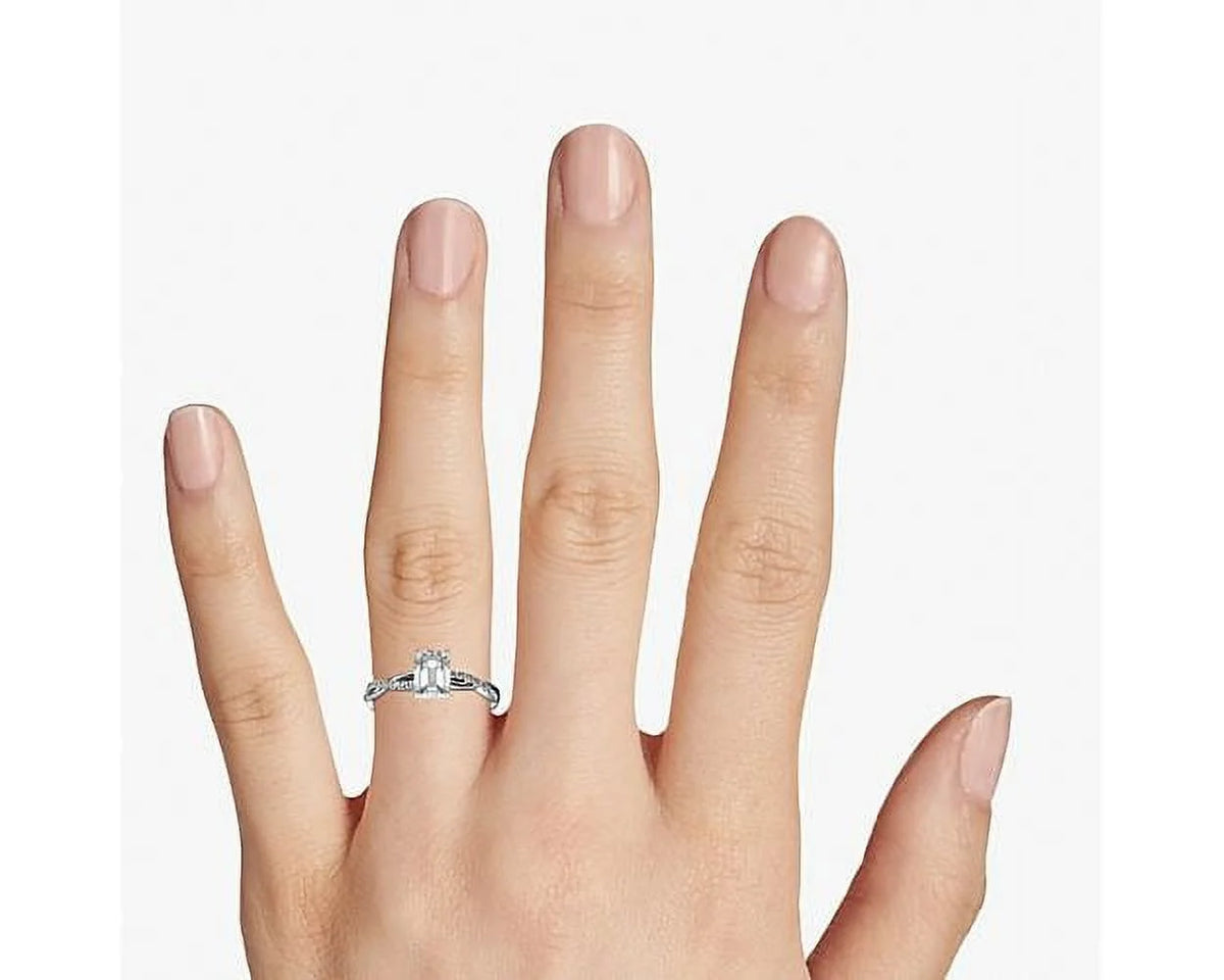 14K White Gold Emerald Solitaire Engagement Ring I59758