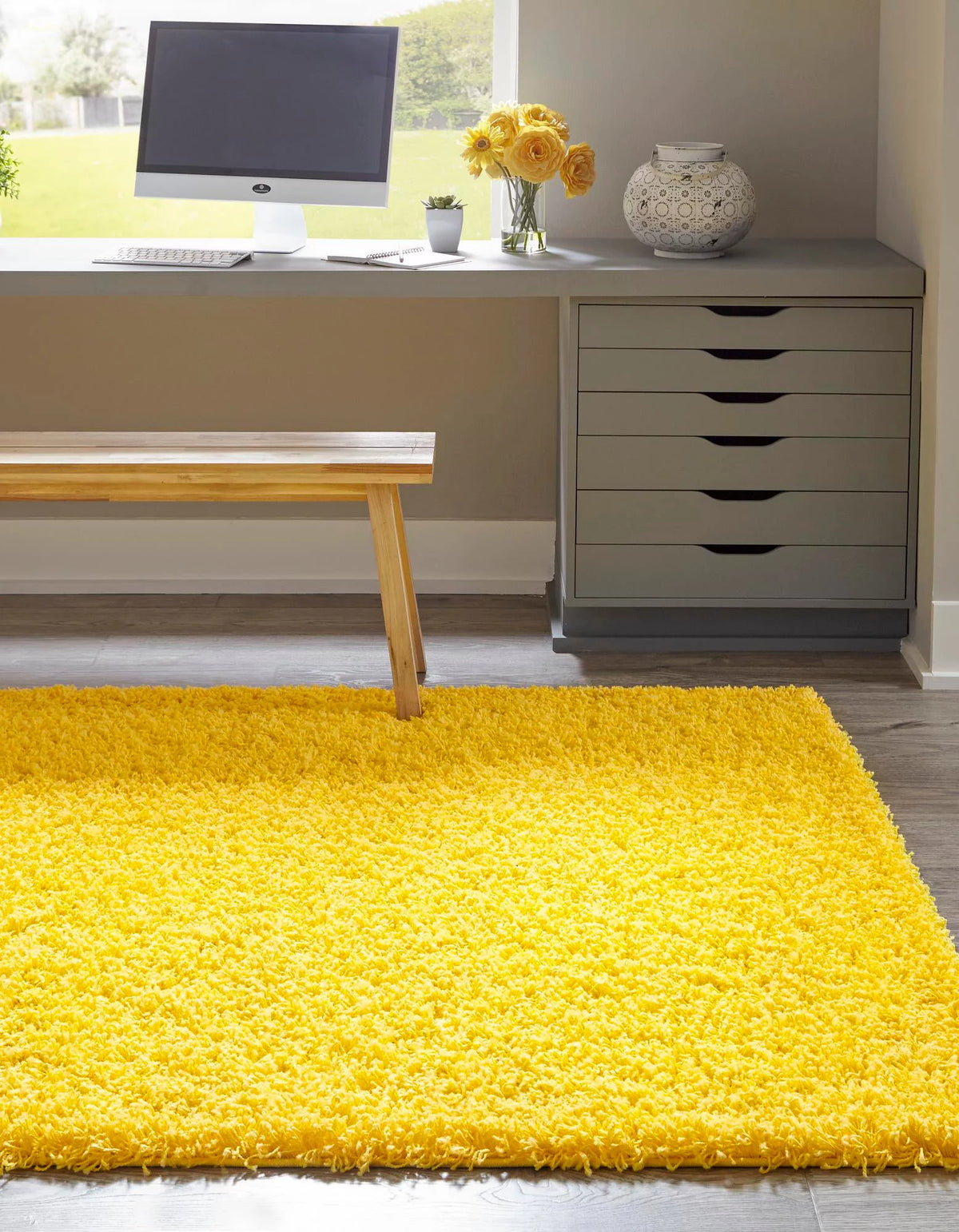 6' x 9' Yellow Shag Rug E9216