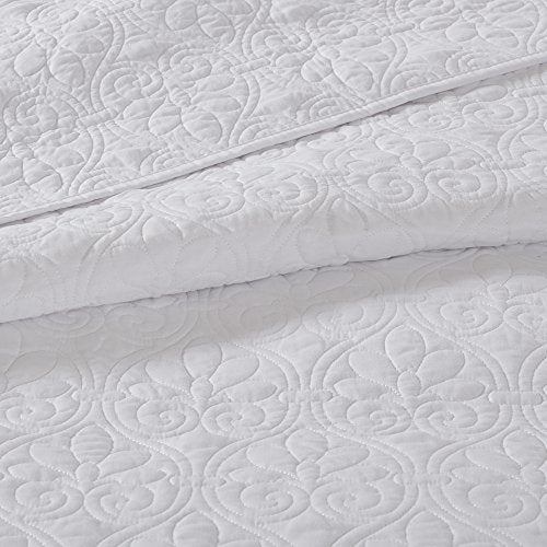Cream King 3 Piece Reversible Quilt Set P1936