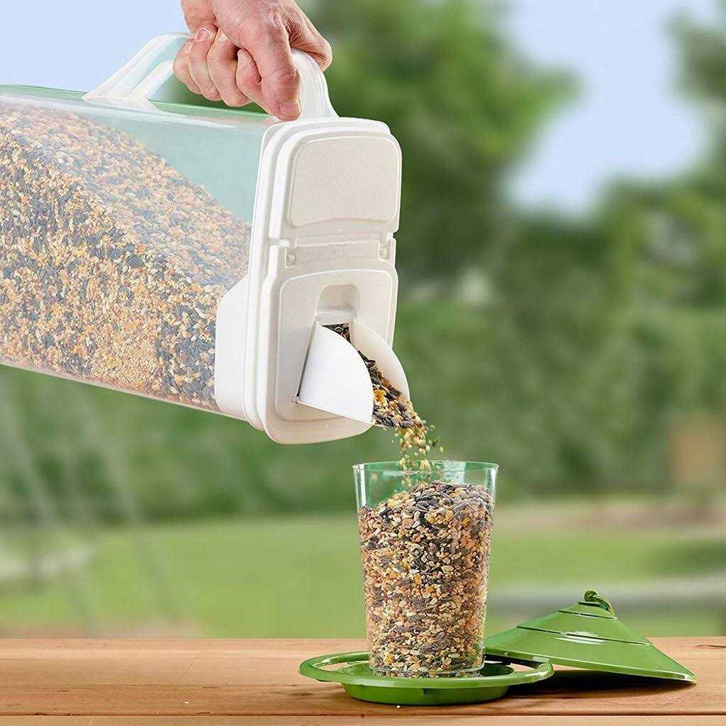 Bird Seed Dispenser D893