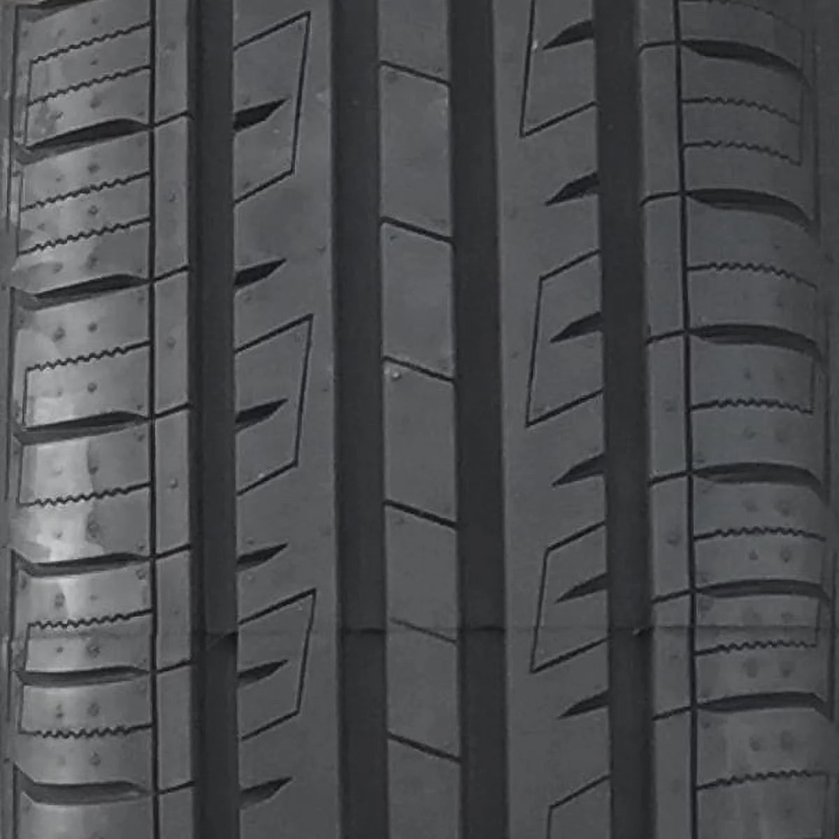 All Season 195/55R16 87H Passenger Tire R5621