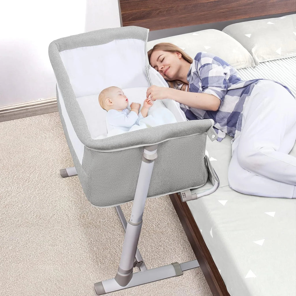 Baby Bassinet with Mattress and 9 Height Positions X651