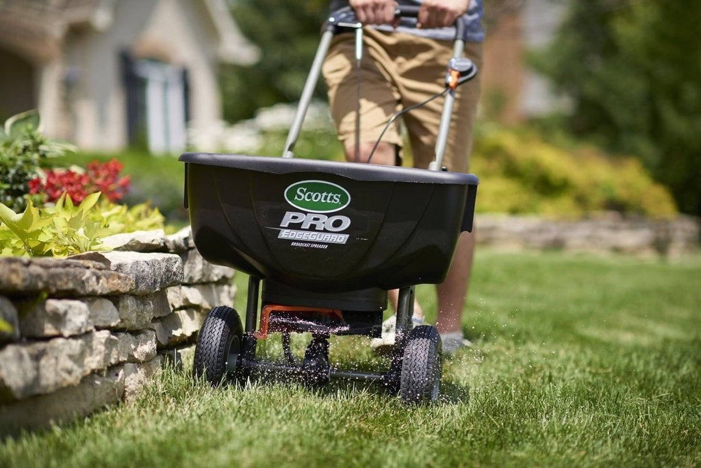 Edge Guard Pro Broadcast Spreader L666